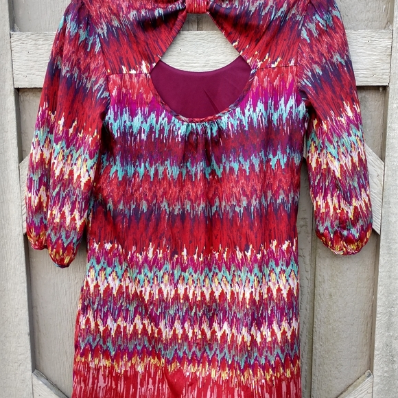 Lily Rose, multi-colored 3/4 length sleeve tunic - Picture 5 of 7